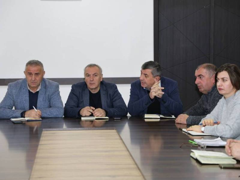 ცაგერის მუნიციპალიტეტის მერმა ჭაბუკი ჭაბუკიანმა, რაჭა-ლეჩხუმ ქვემო სვანეთის სახელმწიფო...